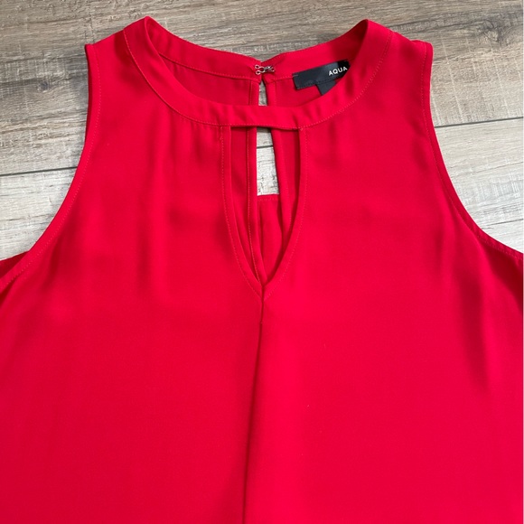 AQUA Sleeveless Red Blouse Collarless V Neck Flowy Top | Small - Picture 4 of 6